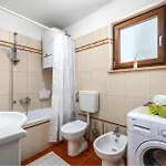Haus Nono 別荘 Sveti Petar u Šumi