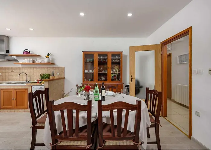 Haus Nono Nyaraló Sveti Petar u Šumi
